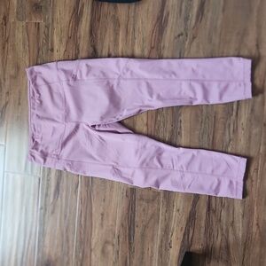 Yogalicious Lux Capri yoga pants with pockets